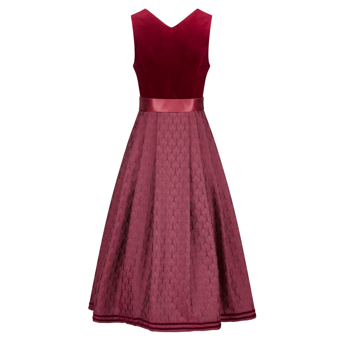 Rückseite des roten Dirndls mit gemustertem Rock und tiefem Rückenausschnitt – klassische Rückenansicht