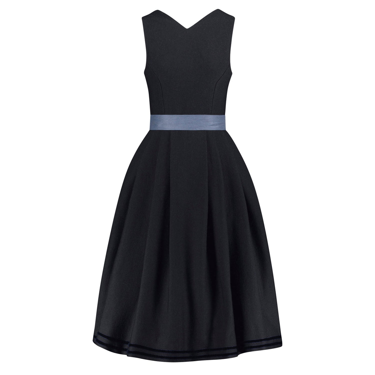 Rückansicht des Dirndl Leonora mit stretchigem Jersey und schön fallendem Rock