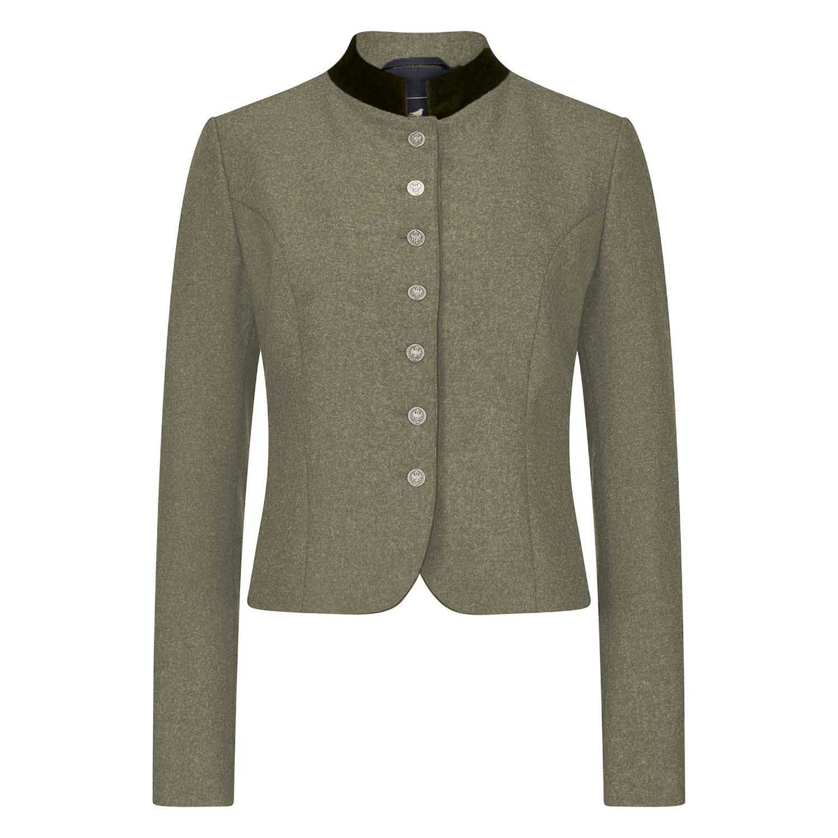 Damen-Trachtenblazer aus feinem Leichtloden in Schilfgrün mit olivgrün Samt-Stehkragen, taillierter Passform, silberfarbenen Knöpfen und langen Ärmeln – klassisch-elegant für Tracht und Alltag.